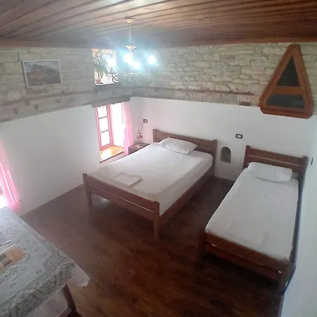 Hotel House Cela 3*