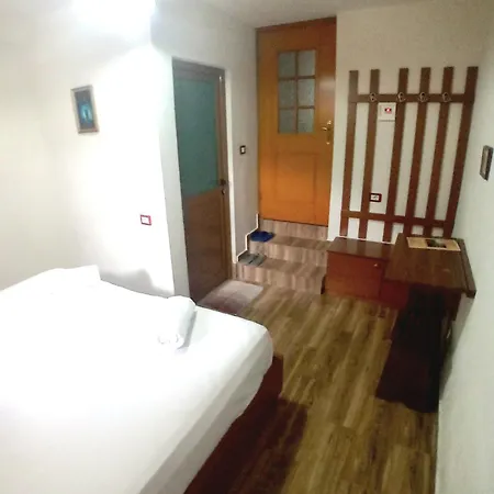 House Cela Hotel Gjirokastër