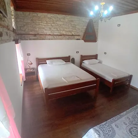 House Cela Hotel 3*