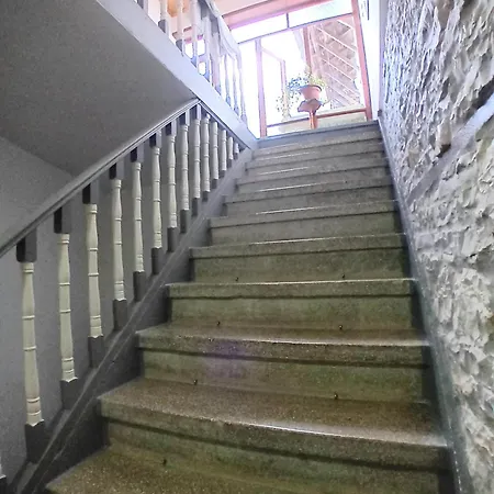 Hotel House Cela 3*