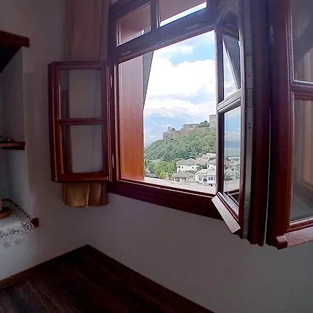 Hotel House Cela 3*