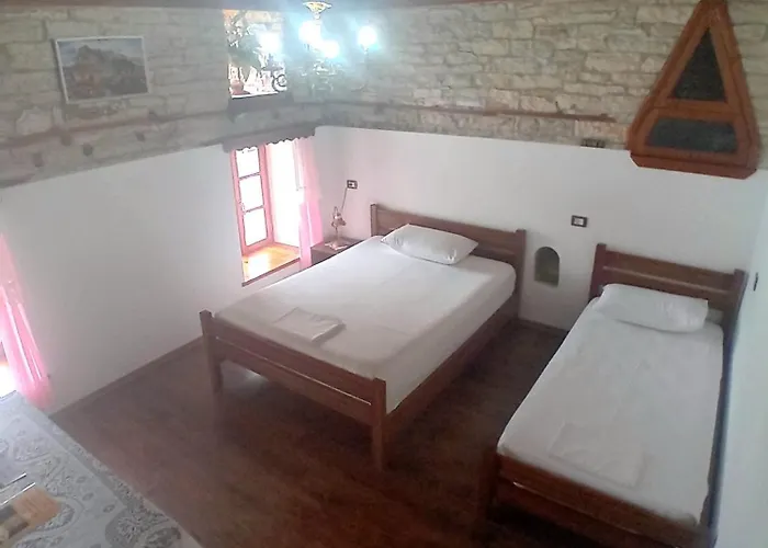 Hotel House Cela 3*