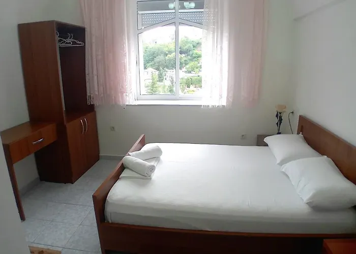 House Cela Hotel