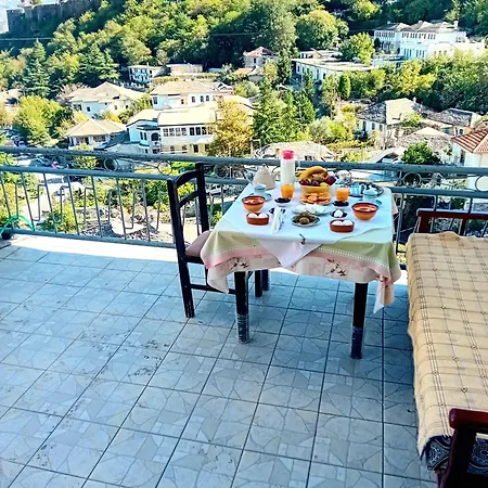 Hotel House Cela Gjirokastra