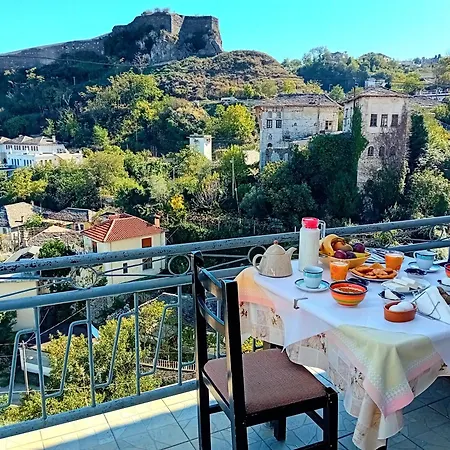 House Cela 3* Gjirokastër