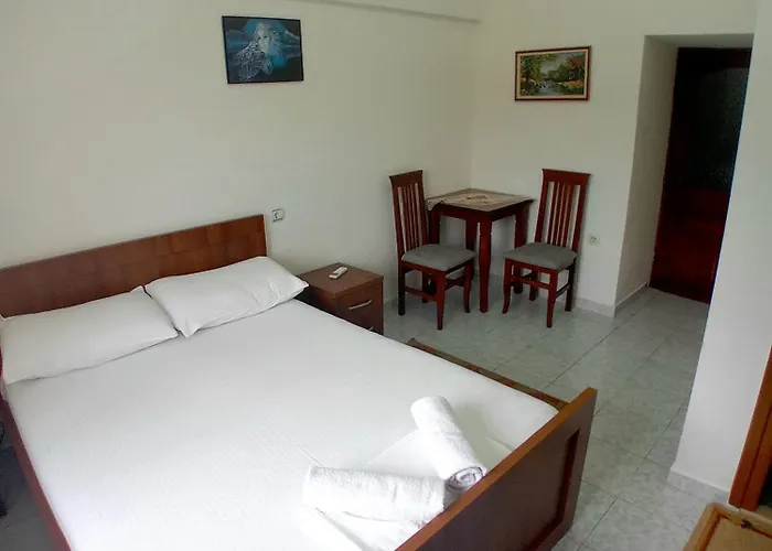 House Cela Gjirokastër