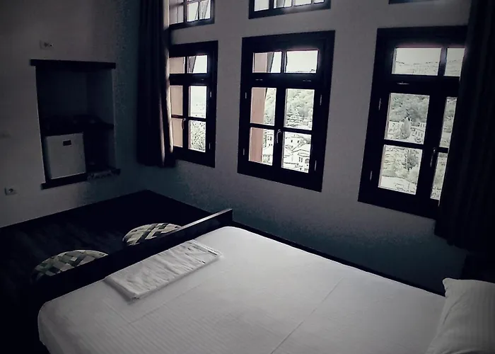호텔 House Cela Gjirokastër