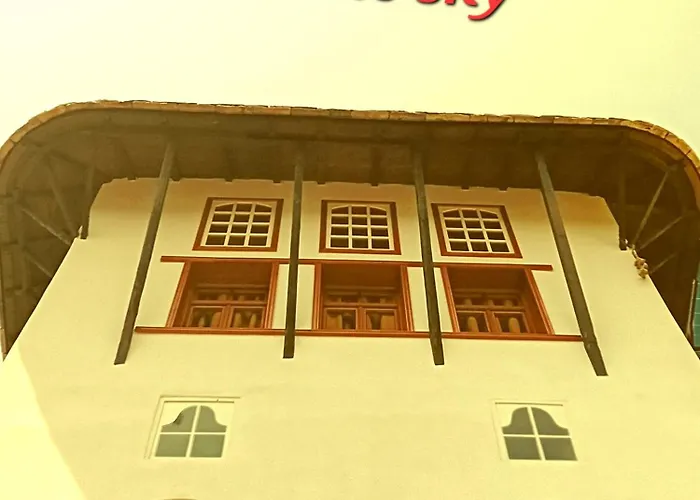 House Cela Gjirokastër